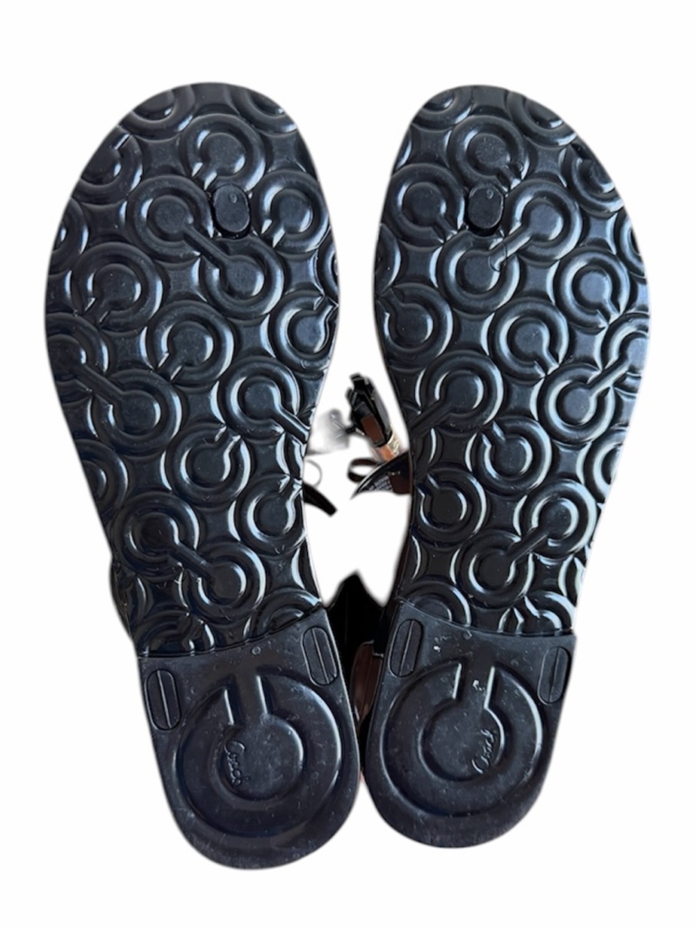 Coach Black Helma Patent T-Strap Jelly Sandals with Bow & Charm. Size 6 - Picture 7 of 8
